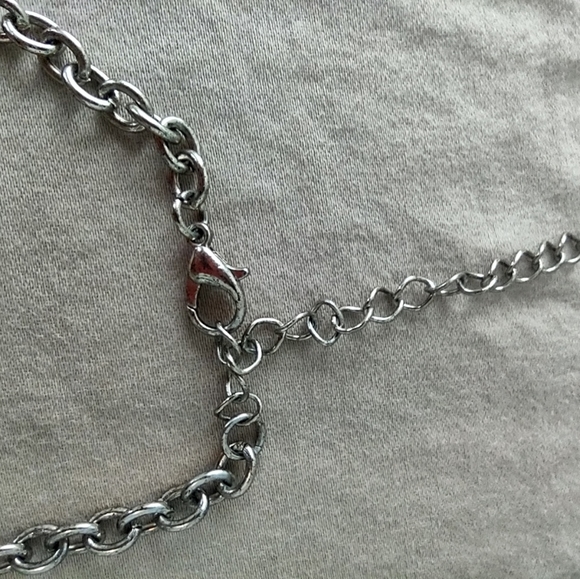 Statement Necklace - Silver and Green Faux Stone - Picture 3 of 4